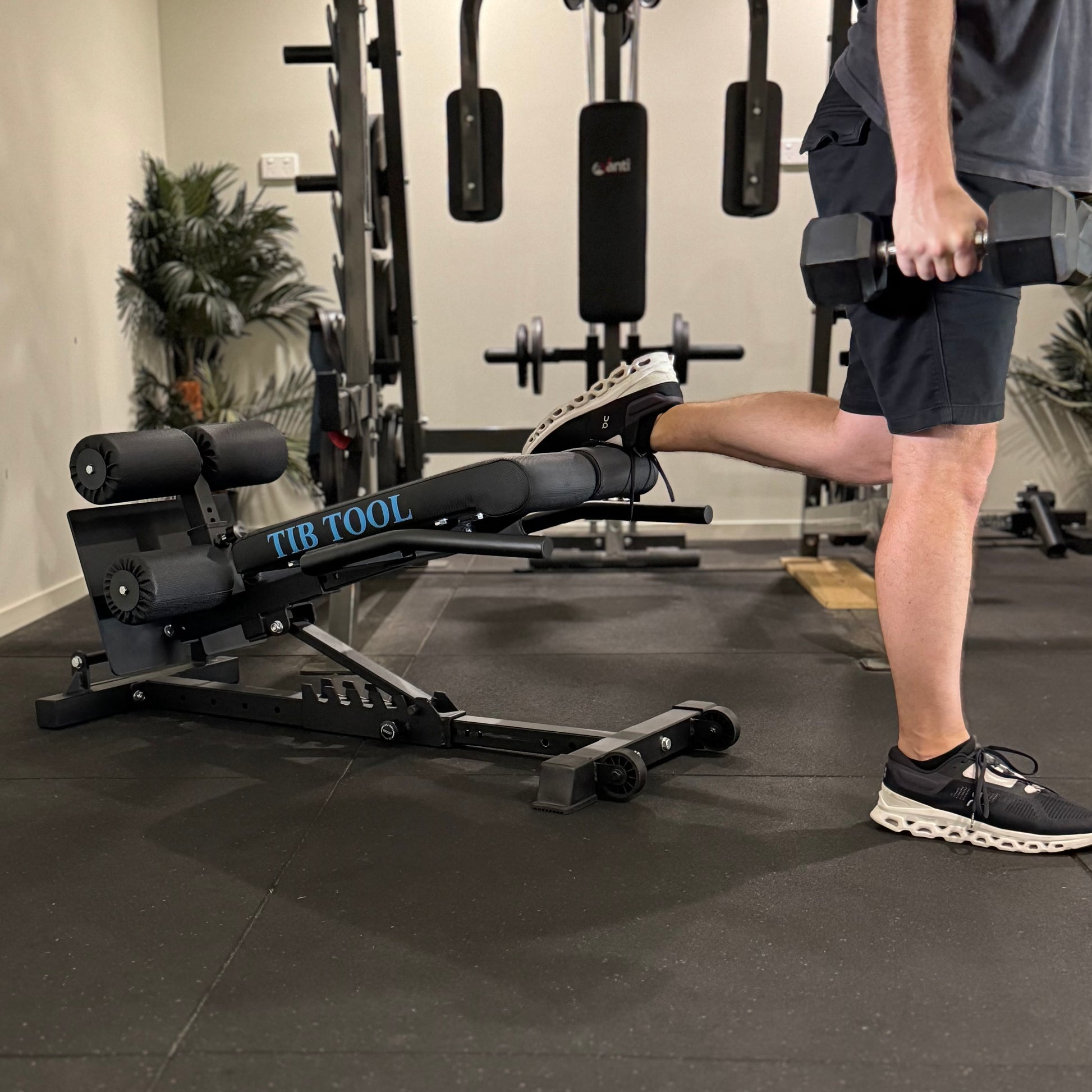 Weight bench used for single leg split squats.