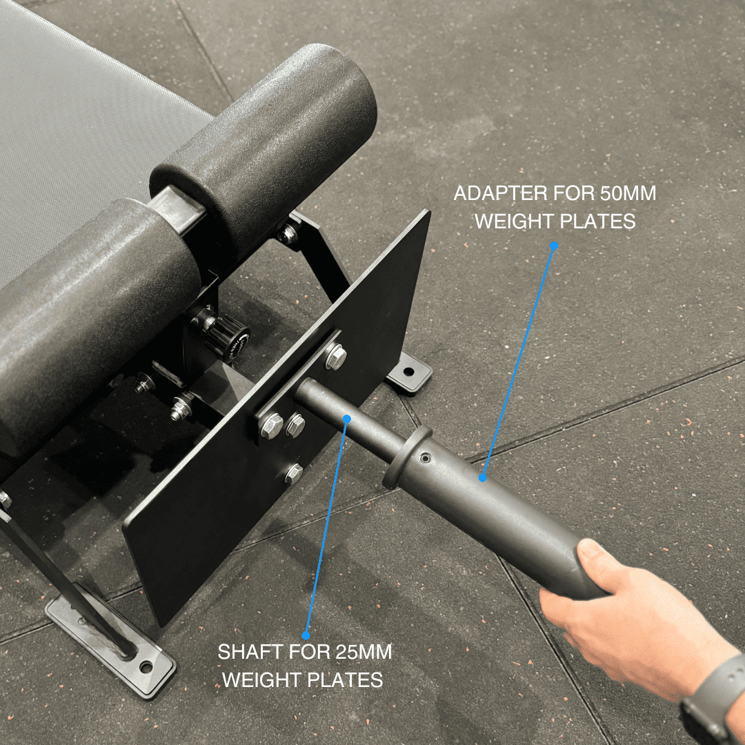 Detailed view of a gym equipment adapter indicating shaft sizes for different weight plates, including 25mm and 50mm compatibility.